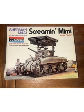 Monogram Sherman M4A1 Screamin' Mimi 1/32 Model Kit 85-7863